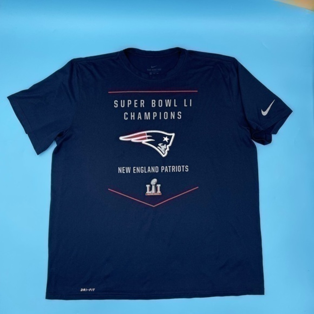 NIKE DRI-FIT Super Bowl Champions PATRIOTS NFL Tee